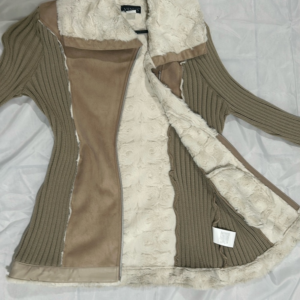 VENUS sweater, tan cream color